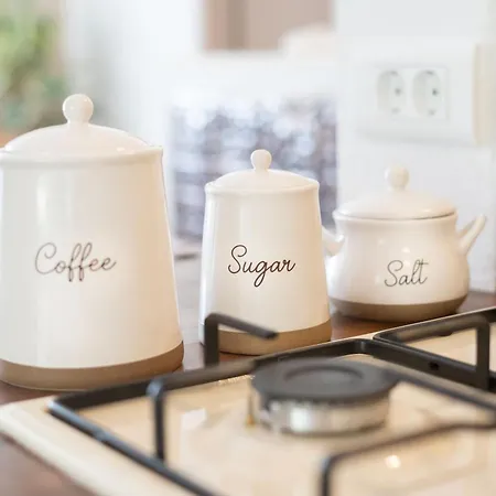 Olga & Ludvik Country