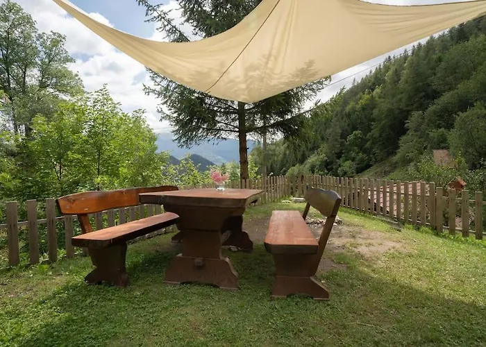 Olga & Ludvik Country * Podbrdo